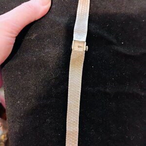 Women's Endura wind up watch